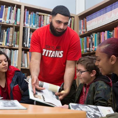 Deeper learning prepares students to apply content knowledge, think critically, and work collaboratively.